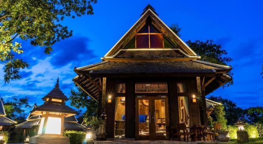 Hotel Ruean Racha Chiang Mai Zewnętrze zdjęcie