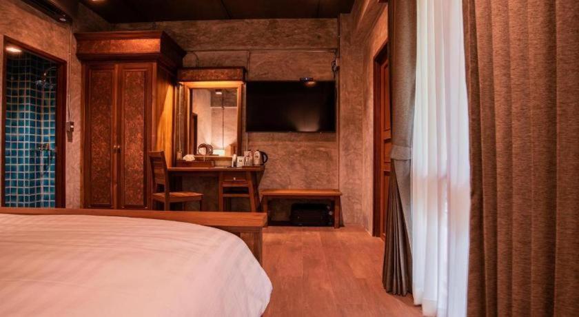Hotel Ruean Racha Chiang Mai Zewnętrze zdjęcie