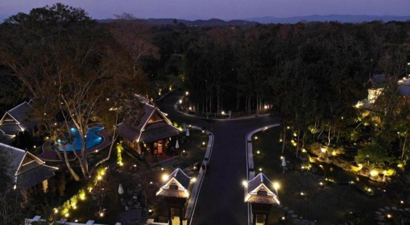 Hotel Ruean Racha Chiang Mai Zewnętrze zdjęcie