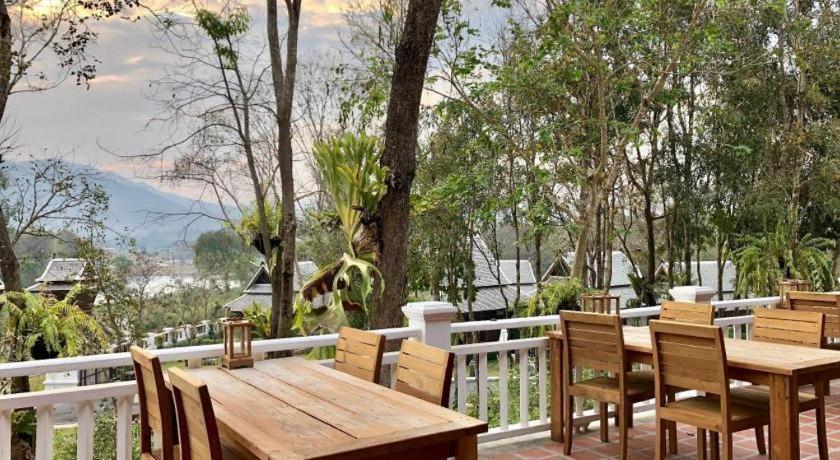 Hotel Ruean Racha Chiang Mai Zewnętrze zdjęcie