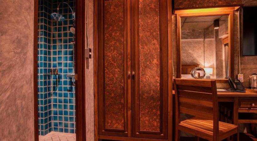 Hotel Ruean Racha Chiang Mai Zewnętrze zdjęcie