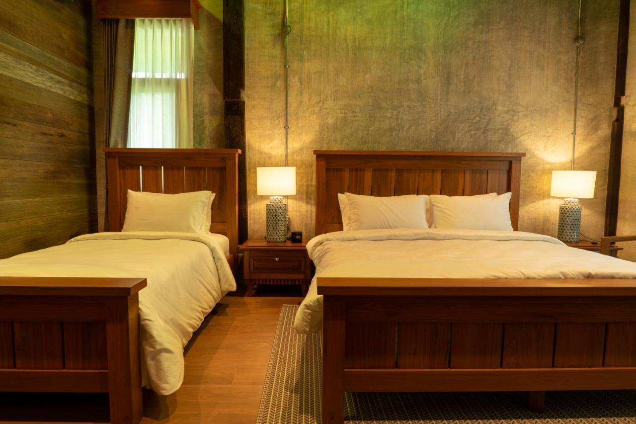 Hotel Ruean Racha Chiang Mai Zewnętrze zdjęcie